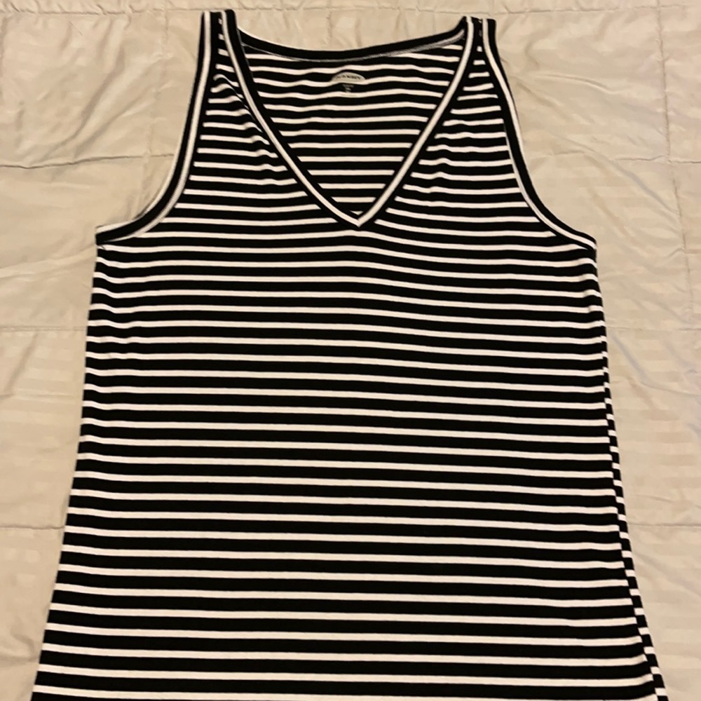 Old Navy Slim Fit XXL Tall Tank!
